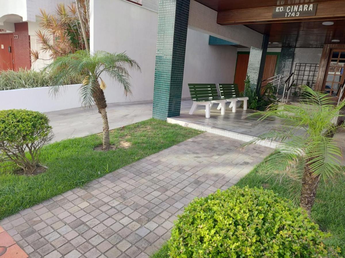 Alugo Apartamento 2Quartos Centrinho De Capao Da Canoa A 50M Do Mar Zewnętrze zdjęcie